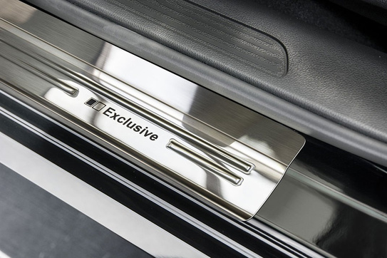 Nakładki progowe RENAULT KADJAR (Stal)